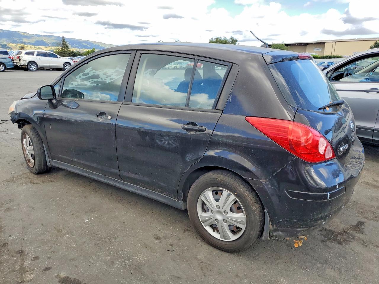 2012 NISSAN VERSA