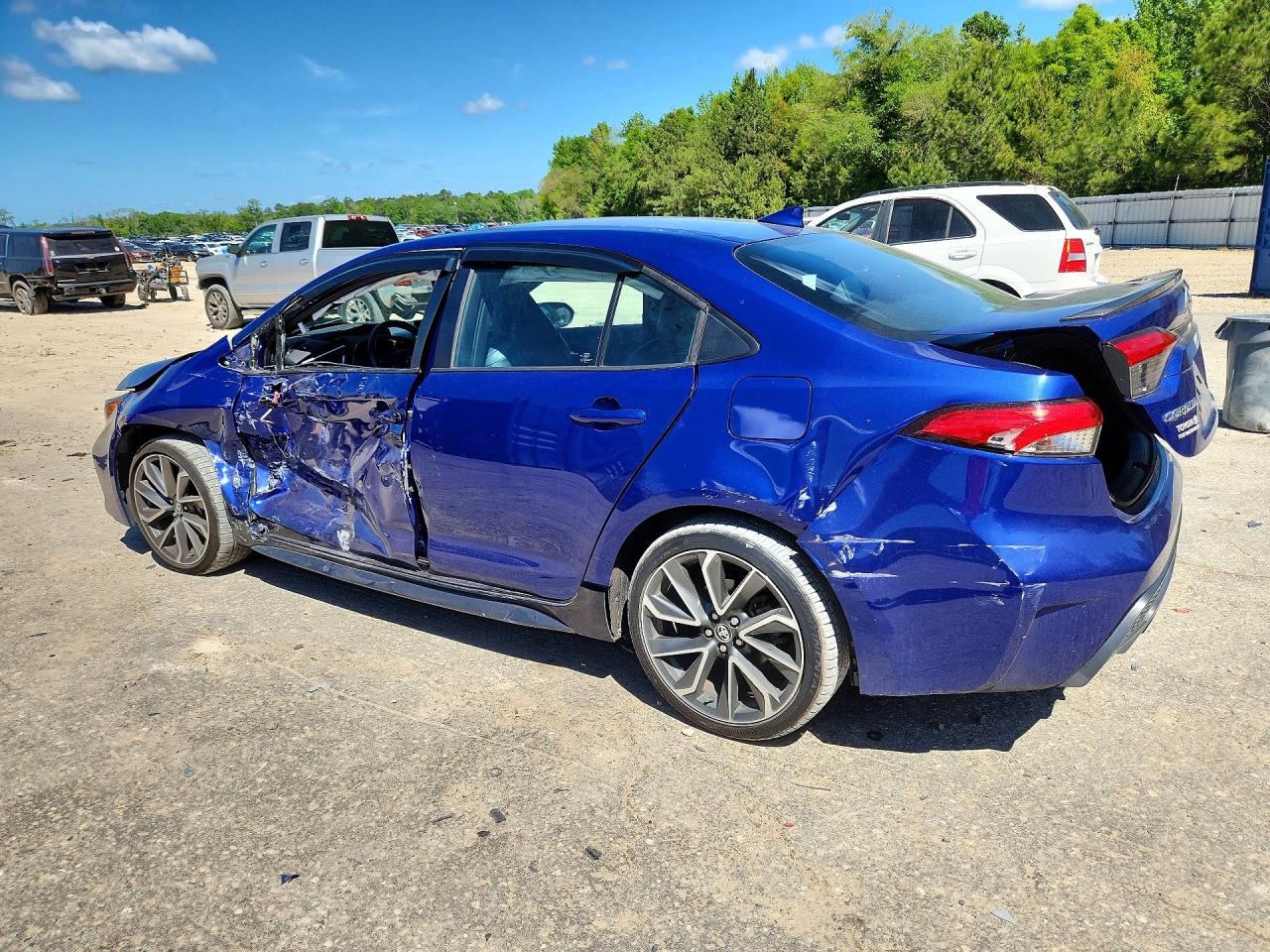 2022 TOYOTA COROLLA