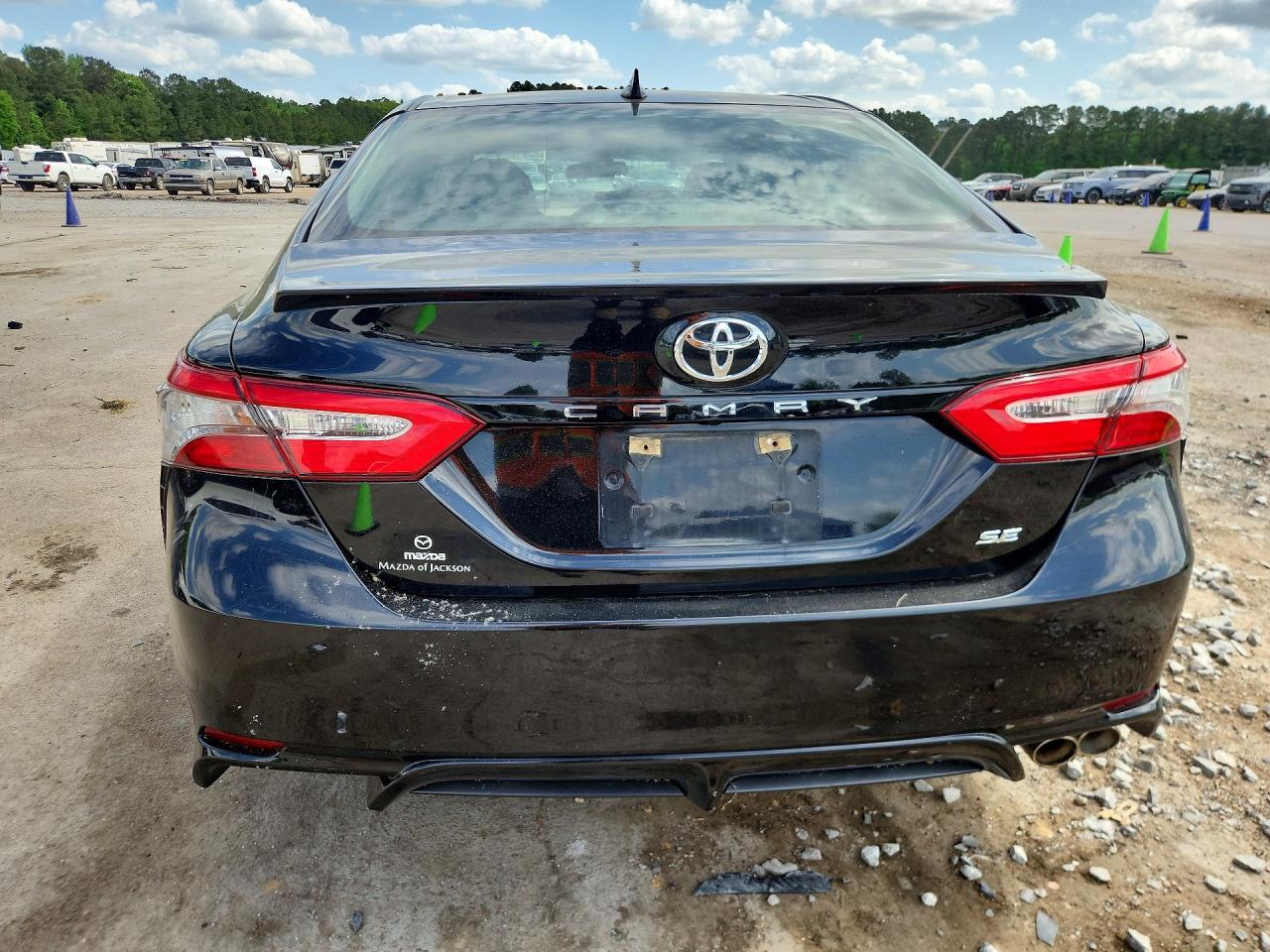 2019 TOYOTA CAMRY