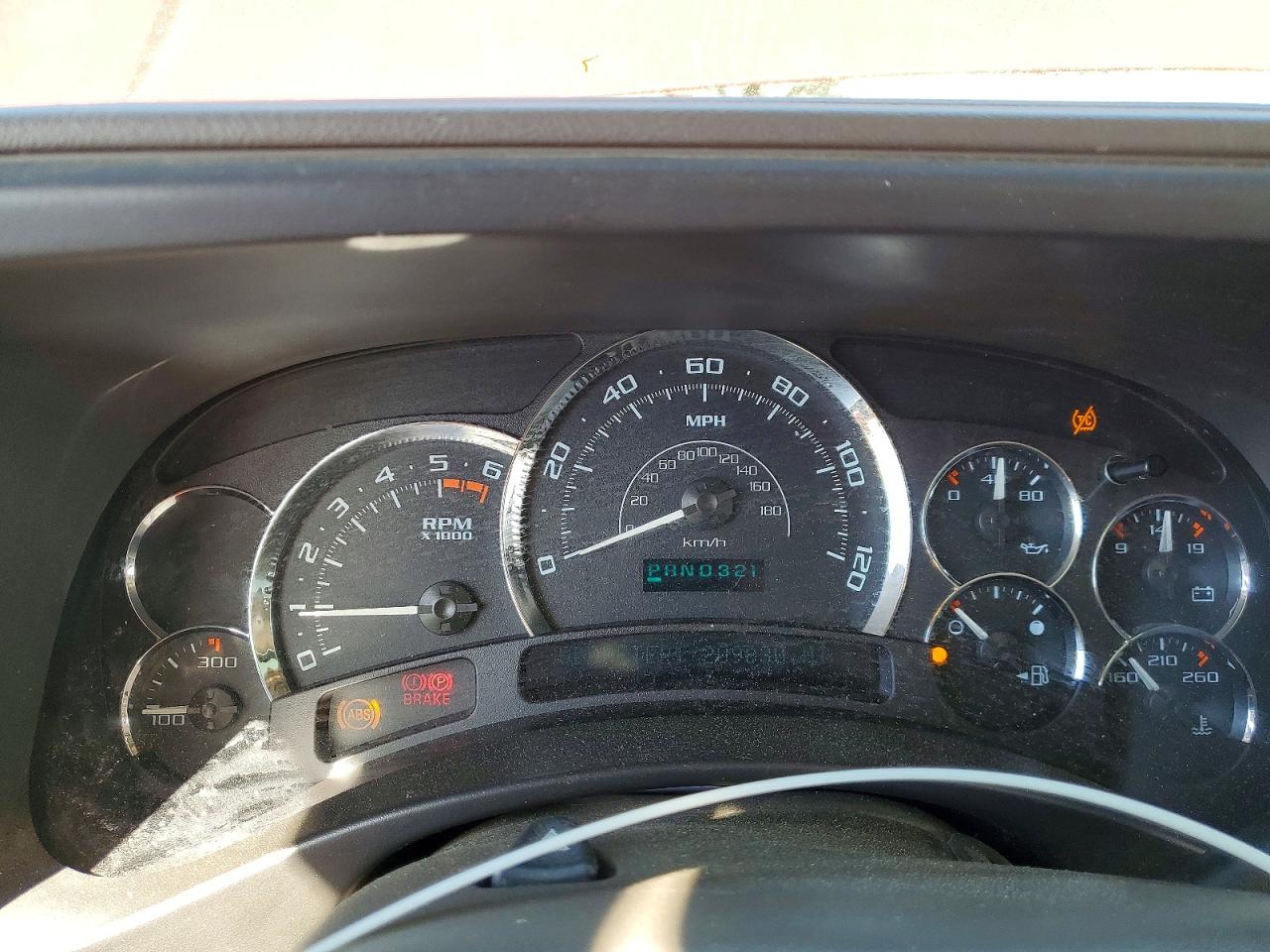 2005 CADILLAC ESCALADE