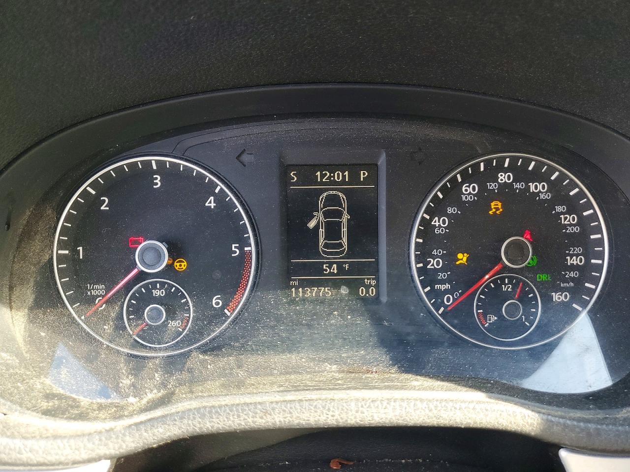 2013 VOLKSWAGEN PASSAT