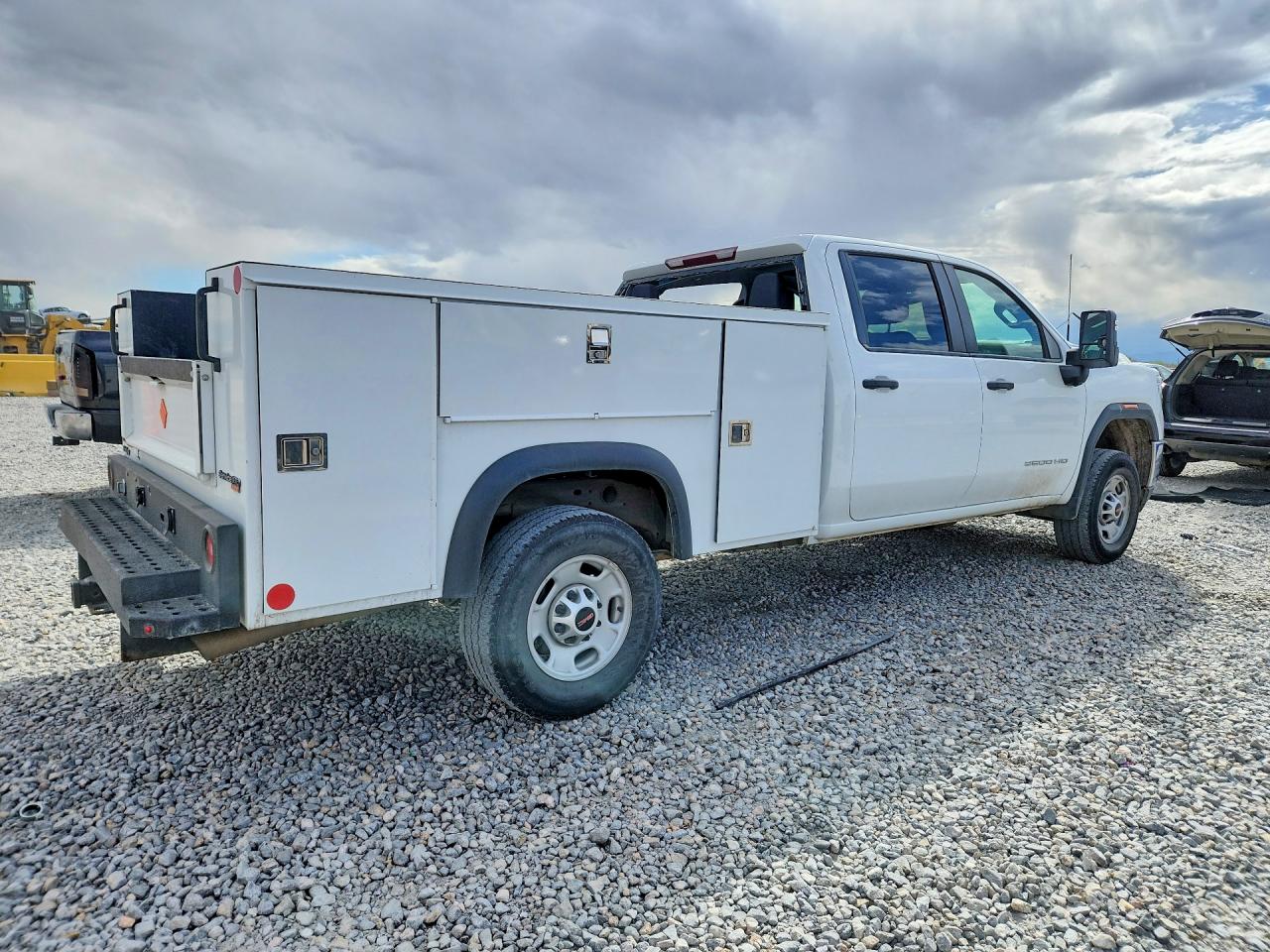 2023 GMC SIERRA