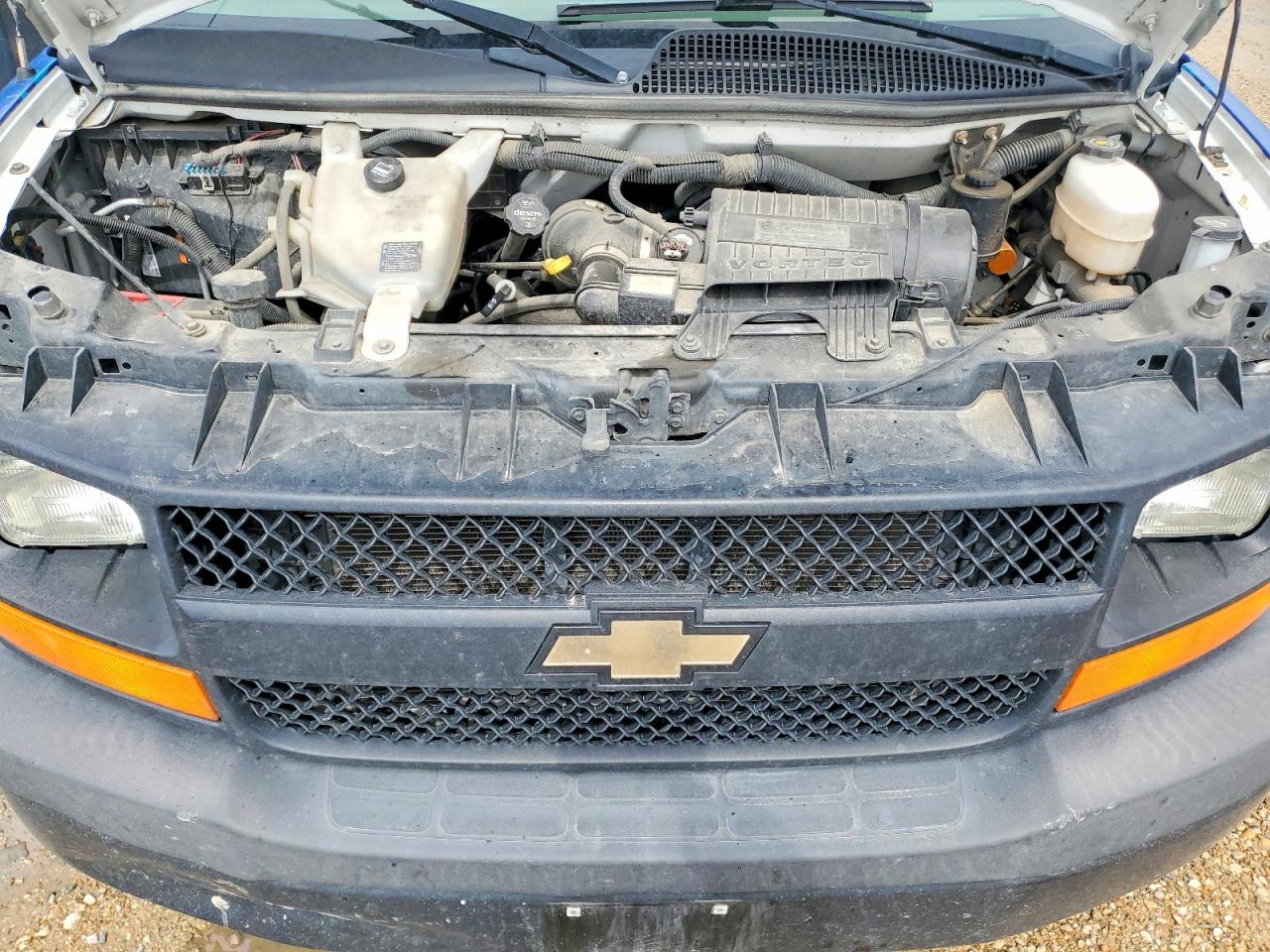 2015 CHEV EXPRESS