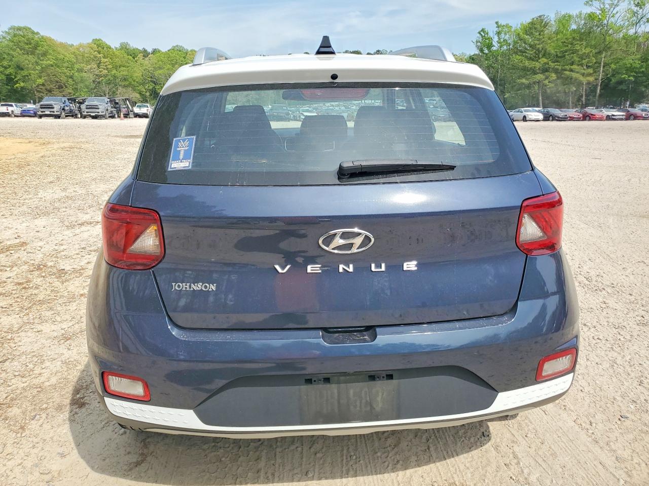 2022 HYUNDAI VENUE