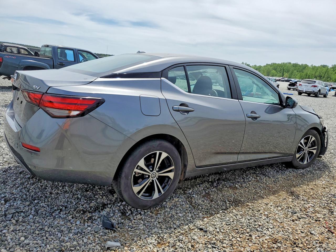 2023 NISSAN SENTRA