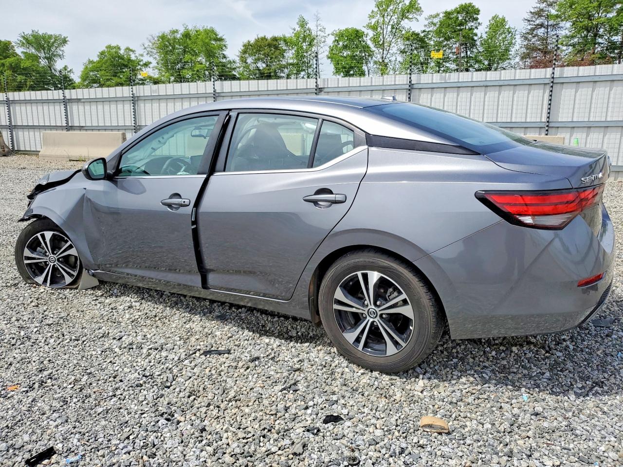 2023 NISSAN SENTRA