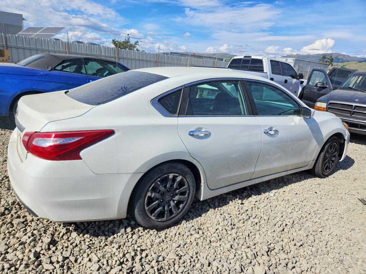 2016 NISSAN ALTIMA