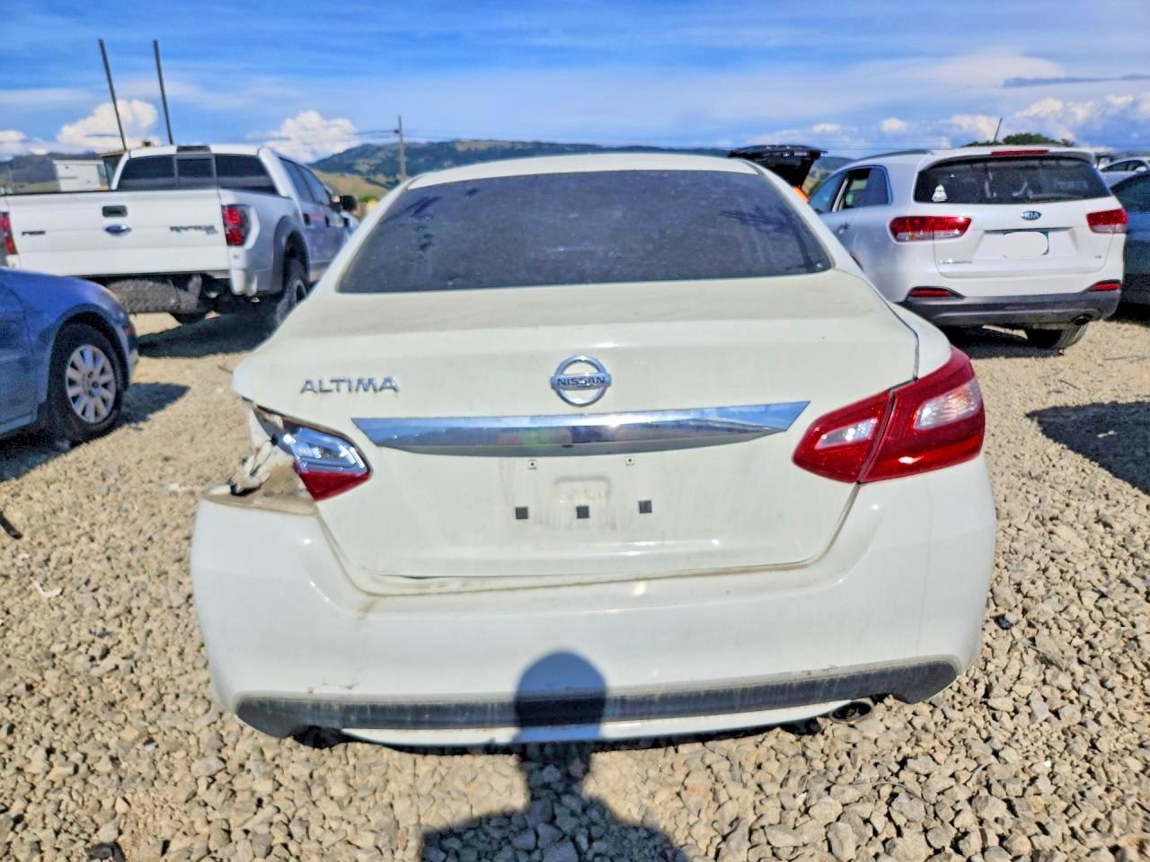 2016 NISSAN ALTIMA