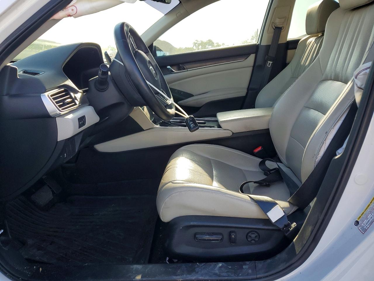 2018 HONDA ACCORD