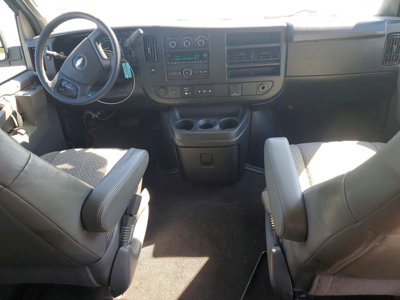2023 CHEVROLET EXPRESS