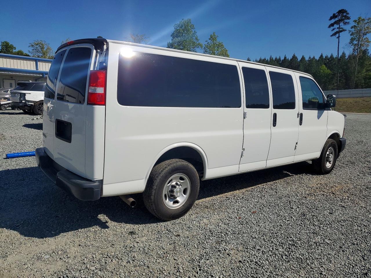 2023 CHEVROLET EXPRESS