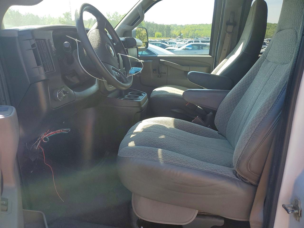 2023 CHEVROLET EXPRESS