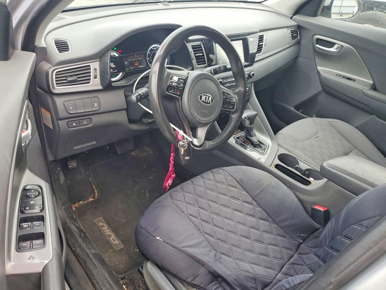2017 KIA NIRO