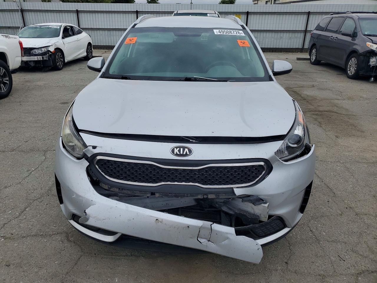 2017 KIA NIRO