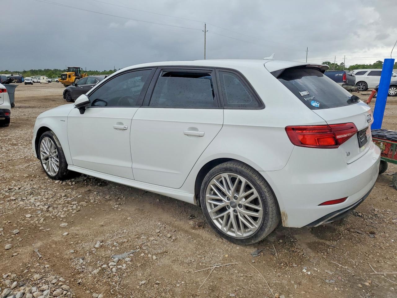 2018 AUDI A3