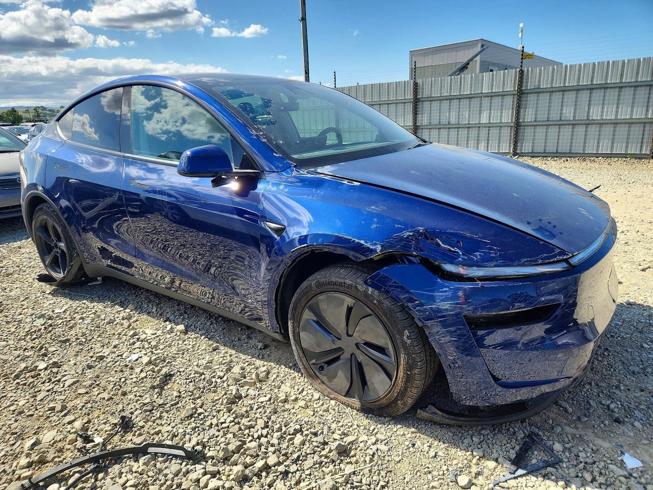 2026 TESLA MODEL Y