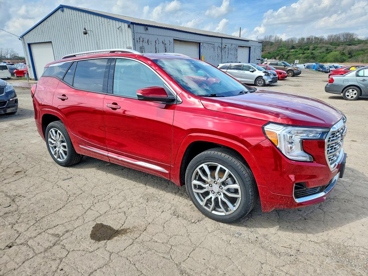 2023 GMC TERRAIN