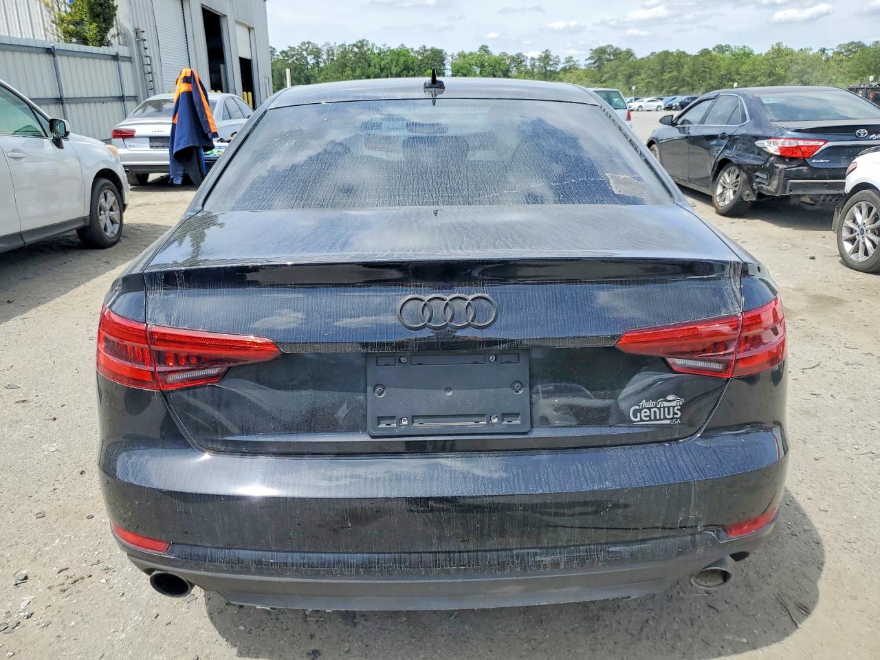 2017 AUDI A4