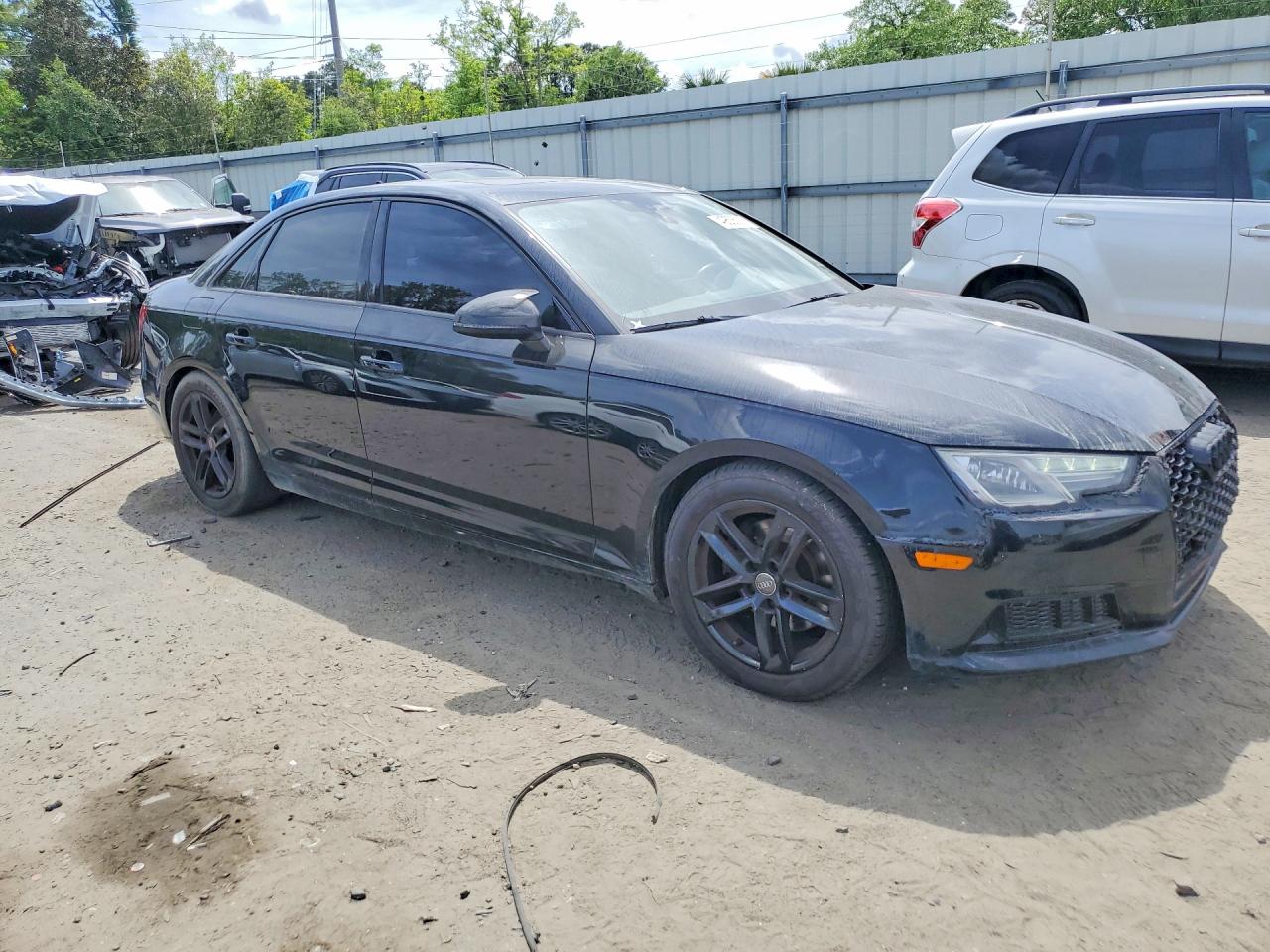 2017 AUDI A4
