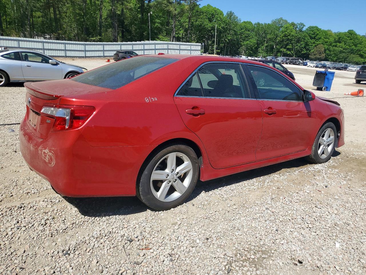 2012 TOYOTA CAMRY
