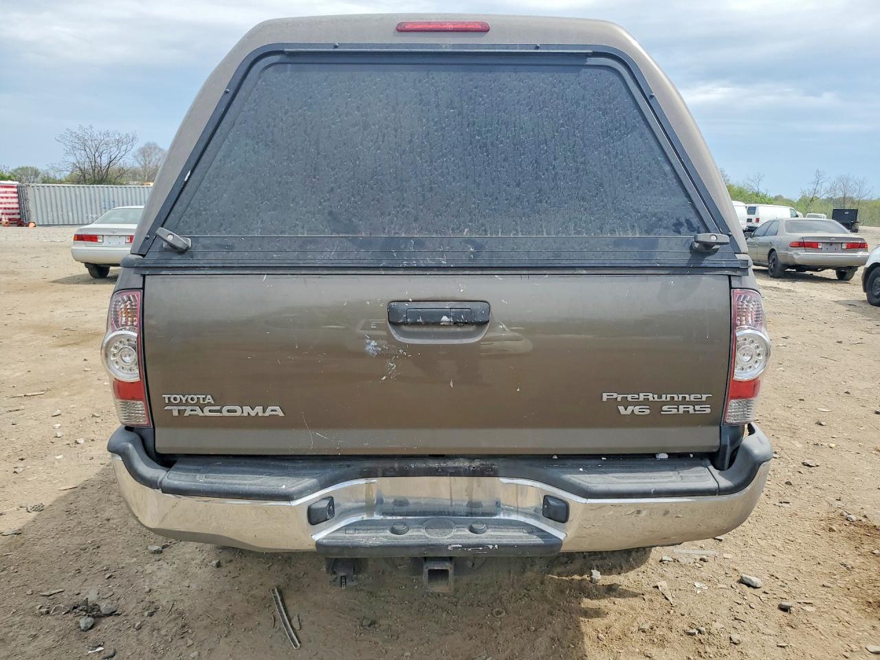 2014 TOYOTA TACOMA