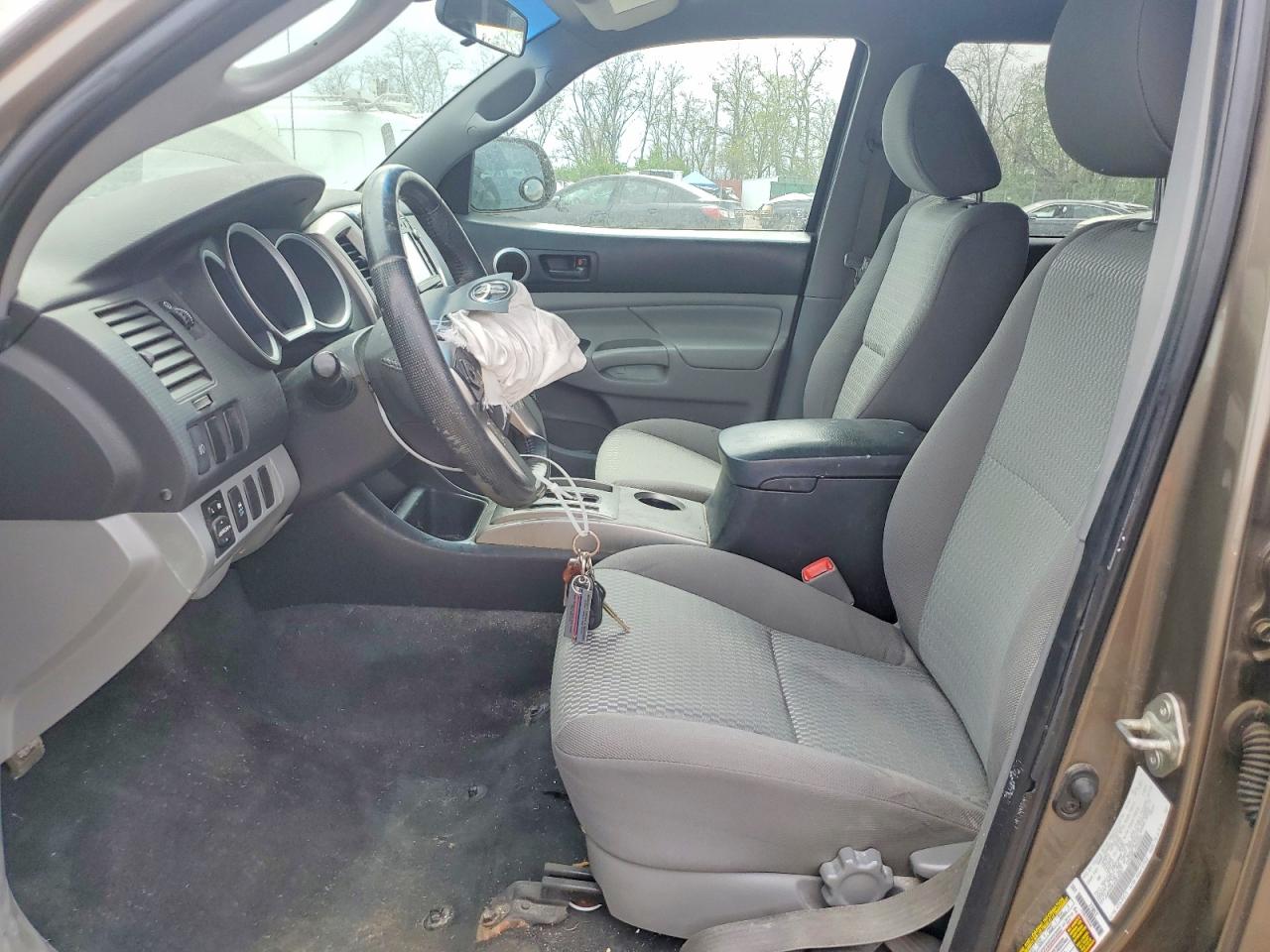 2014 TOYOTA TACOMA