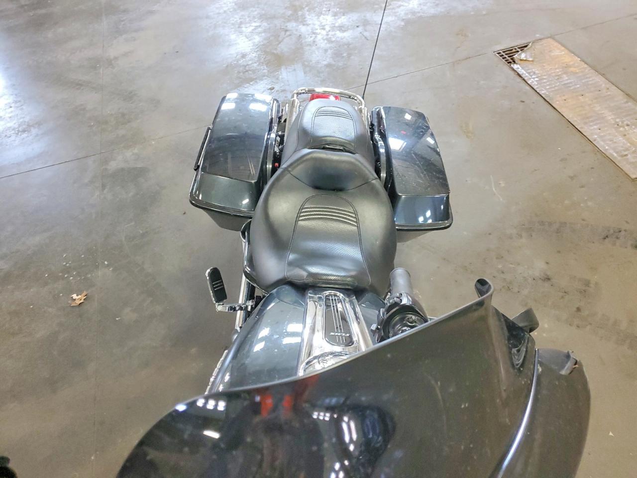 2008 HARLEY DAVIDSON FL