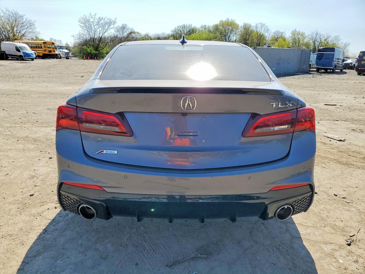 2018 ACURA TLX