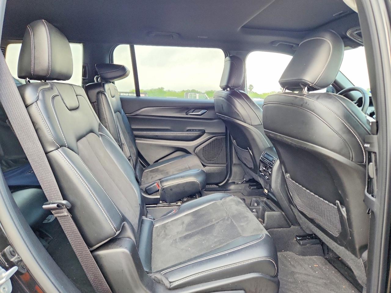 2025 JEEP GRAND CHER