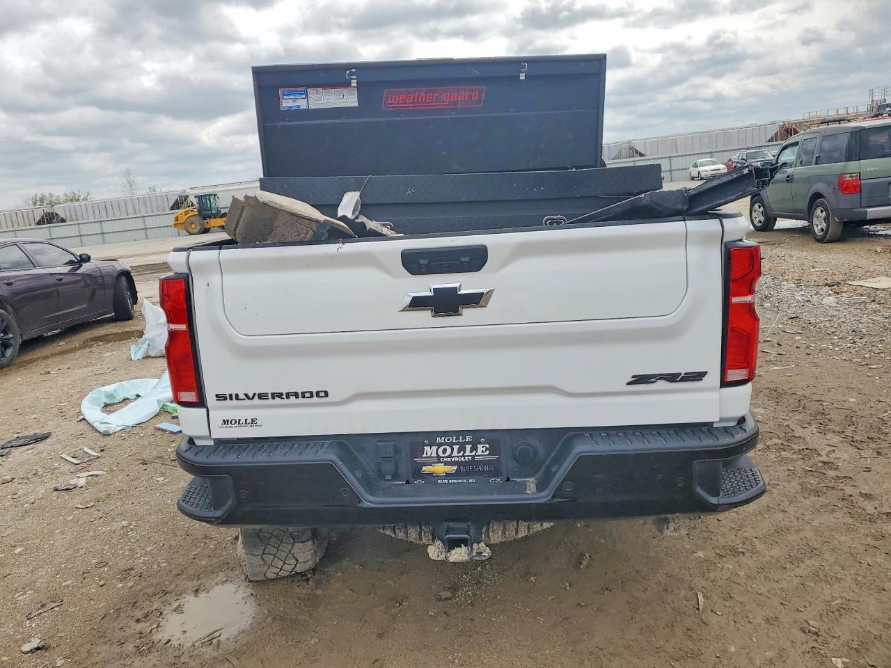 2024 CHEVROLET SILVERADO