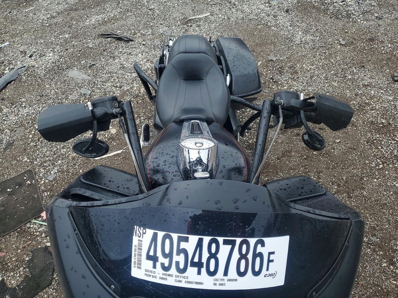 2015 HARLEY-DAVIDSON FL