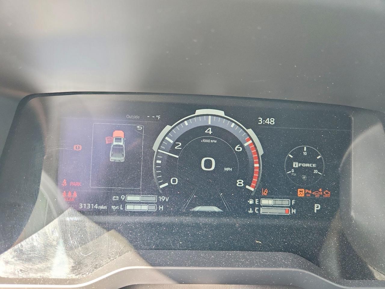 2024 TOYOTA TUNDRA