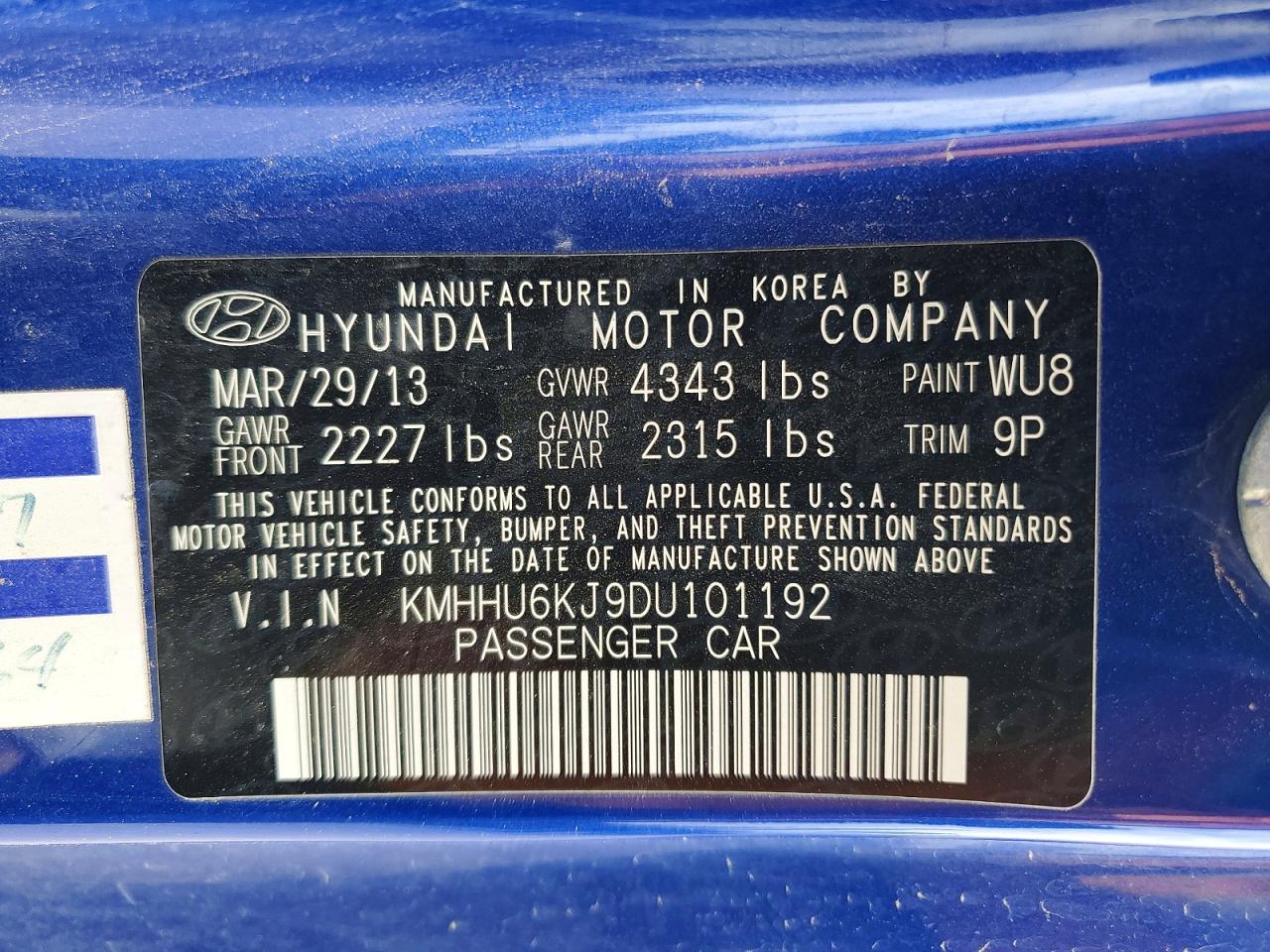 2013 HYUNDAI GENESIS