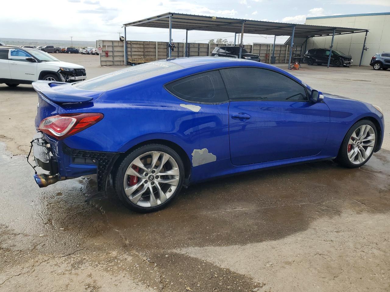 2013 HYUNDAI GENESIS