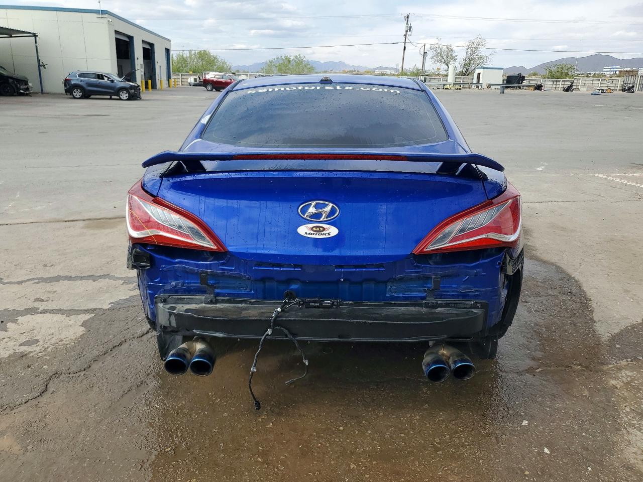 2013 HYUNDAI GENESIS