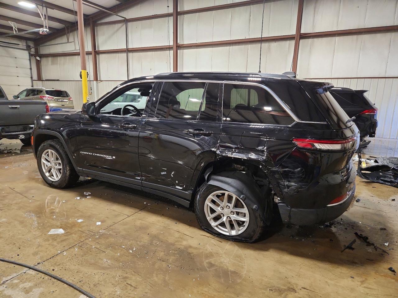 2024 JEEP CHEROKEE