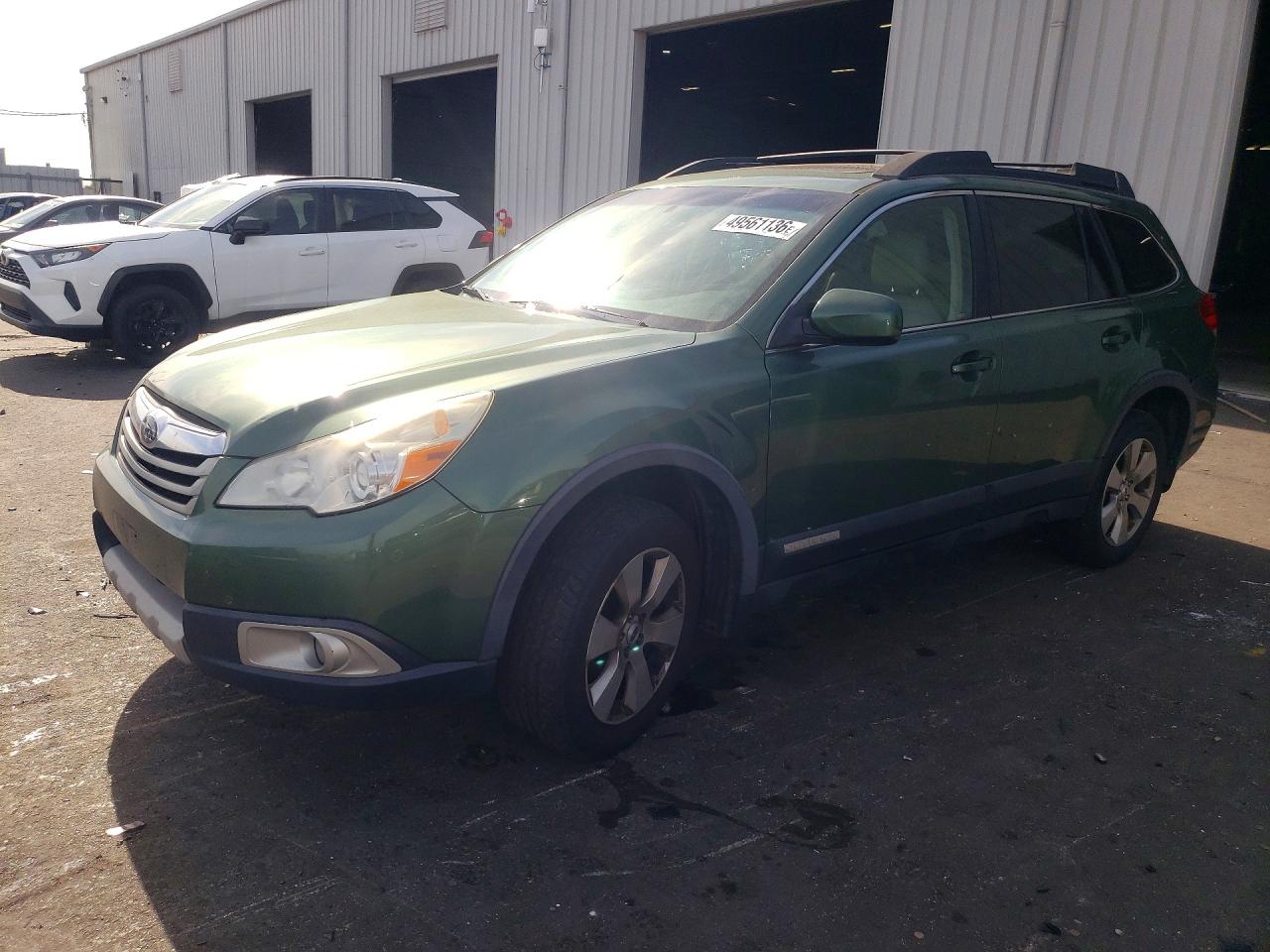 2012 SUBARU OUTBACK