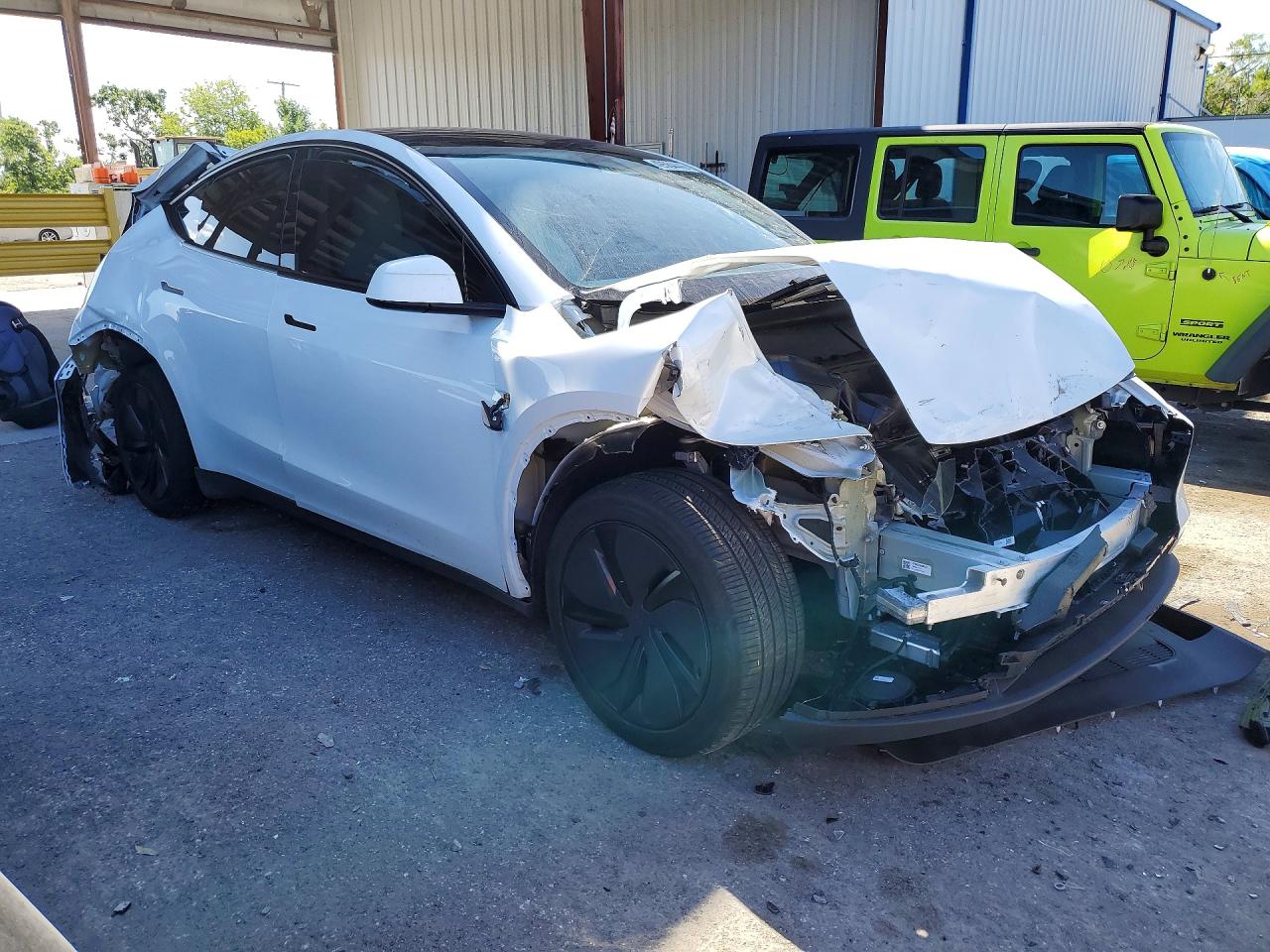 2026 TESLA MODEL Y