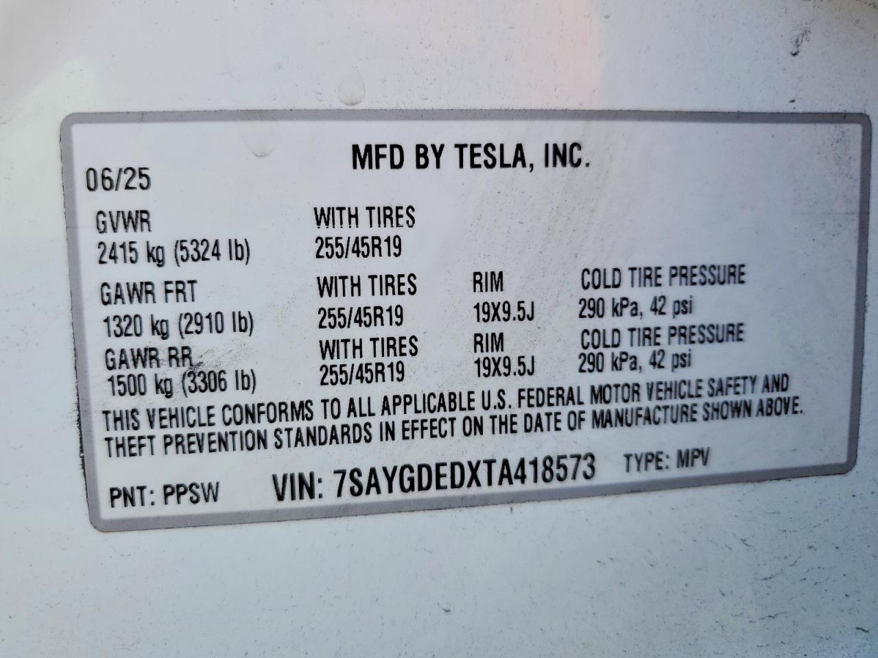 2026 TESLA MODEL Y