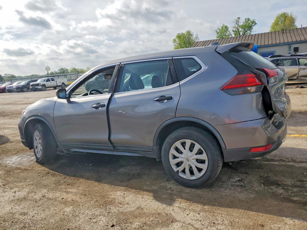 2019 NISSAN ROGUE