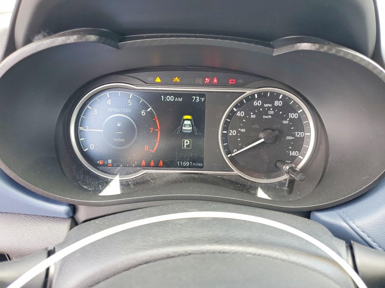 2025 NISSAN VERSA