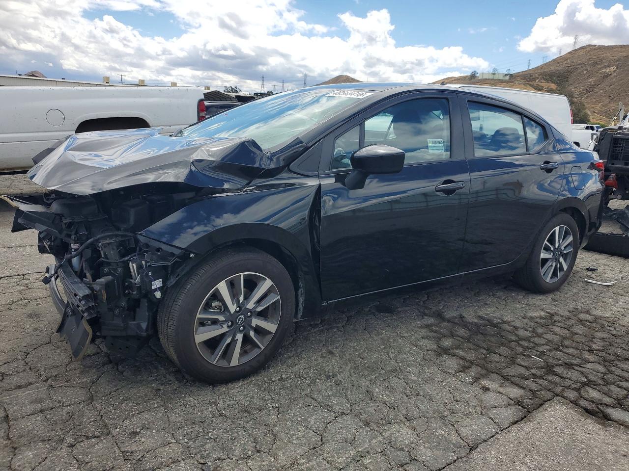 2025 NISSAN VERSA