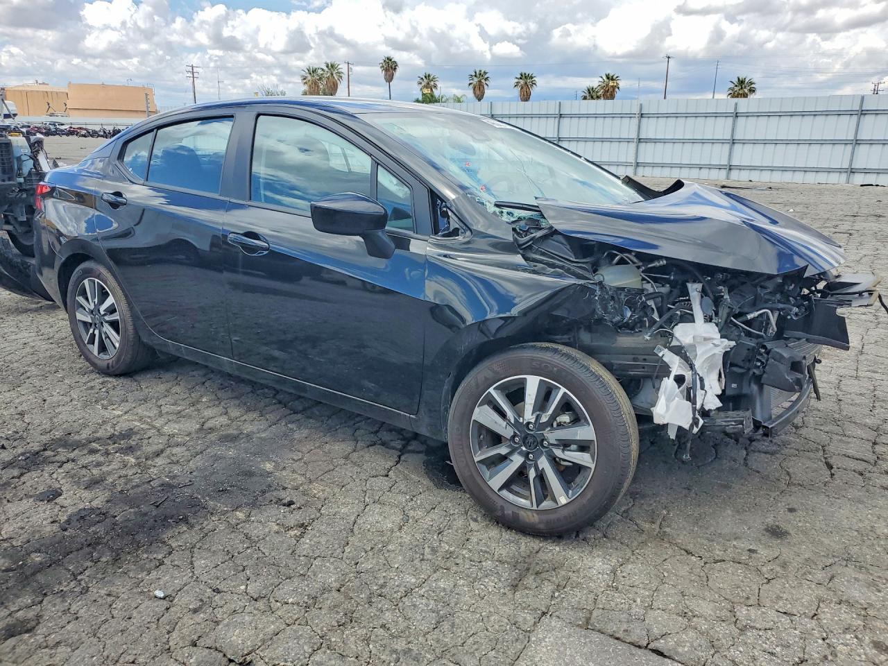 2025 NISSAN VERSA