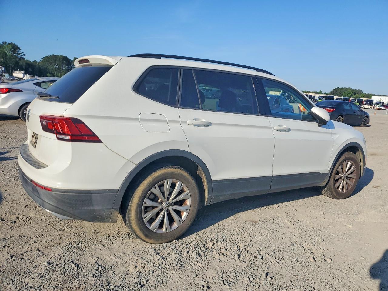 2019 VOLKSWAGEN TIGUAN