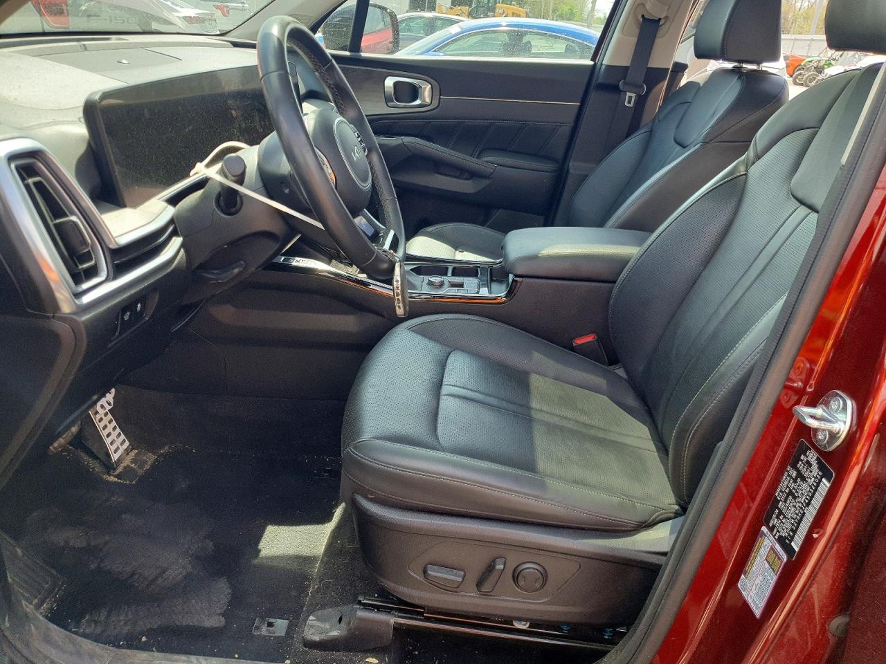 2025 KIA SORENTO