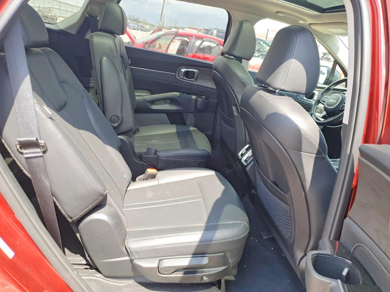 2025 KIA SORENTO