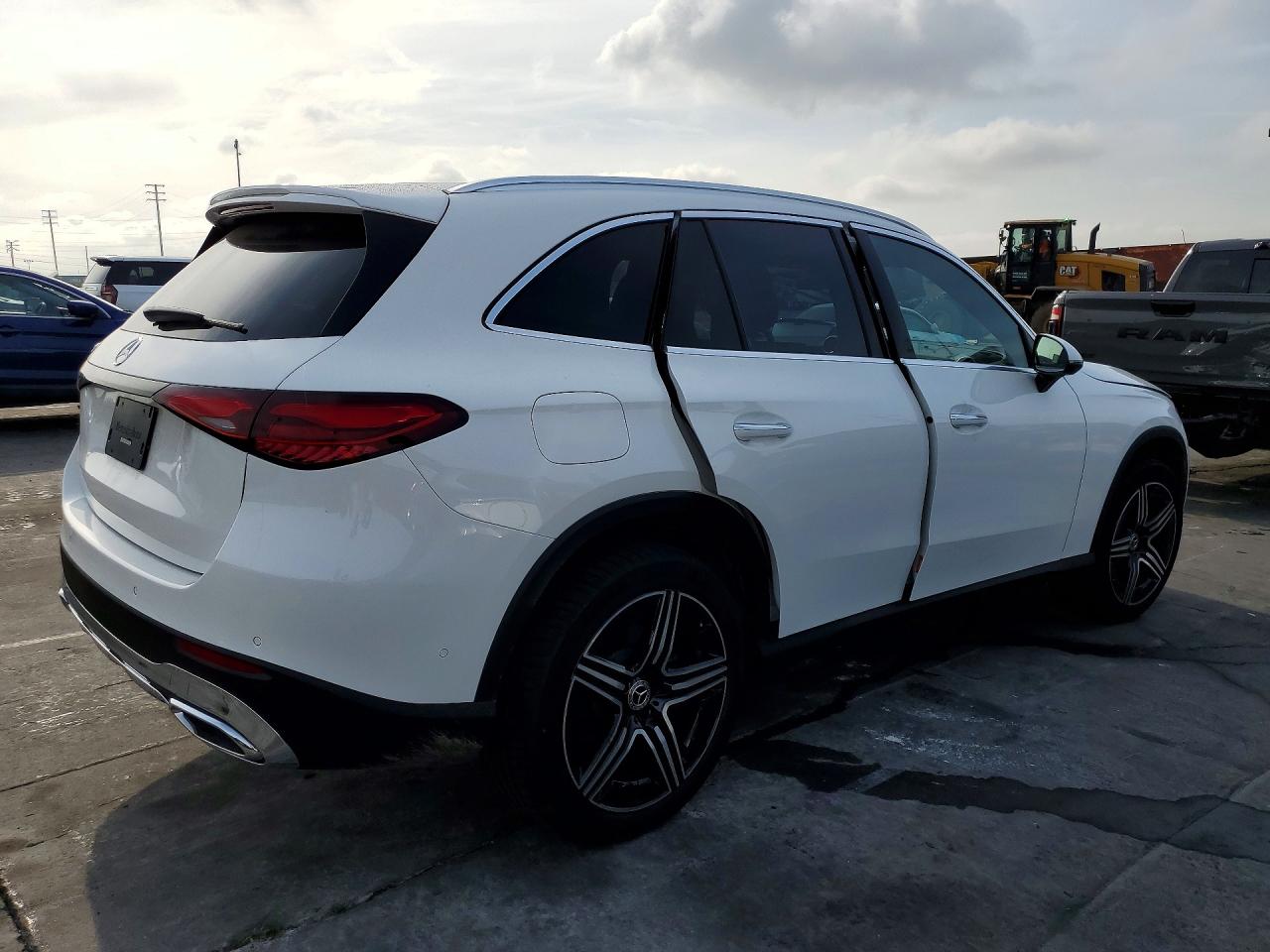 2026 MERCEDES-BENZ GLC-CLASS