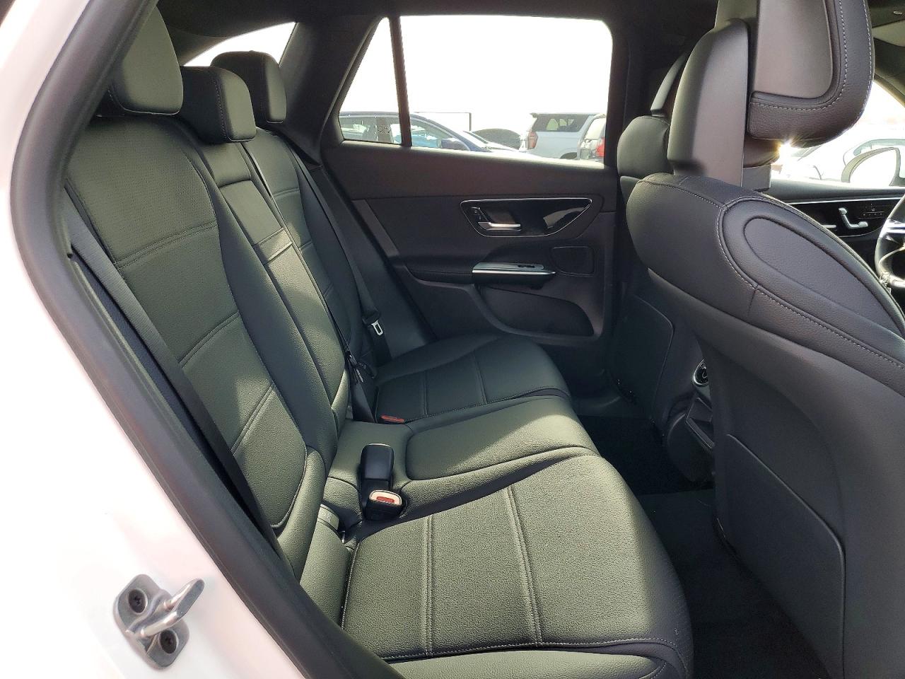 2026 MERCEDES-BENZ GLC-CLASS
