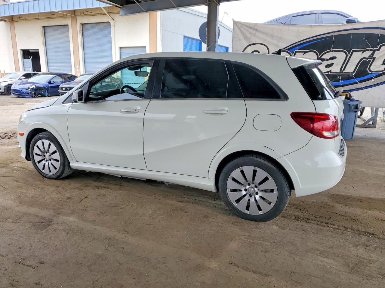 2017 MERCEDES-BENZ B-CLASS