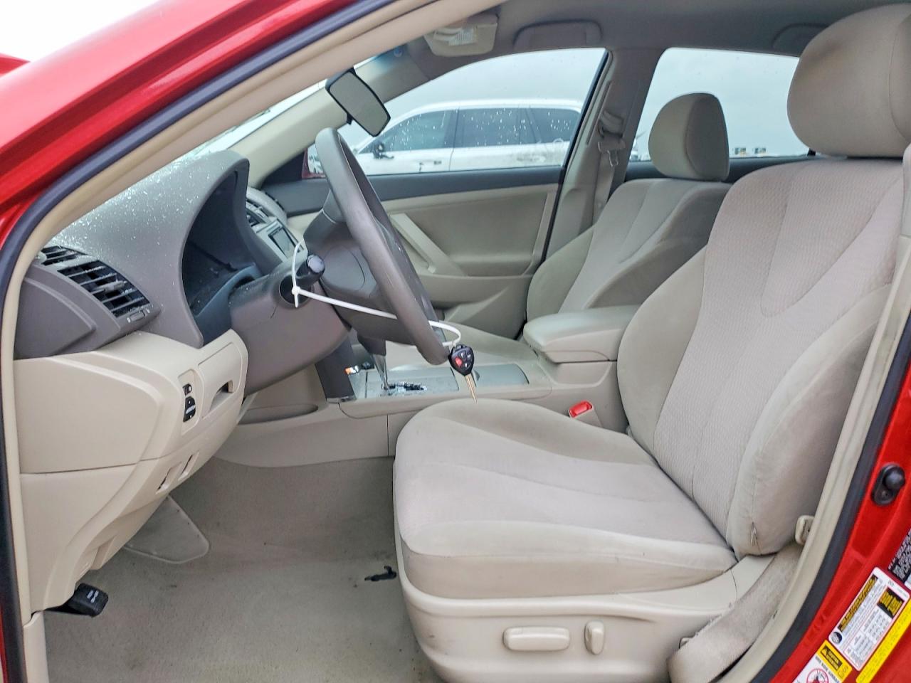 2011 TOYOTA CAMRY